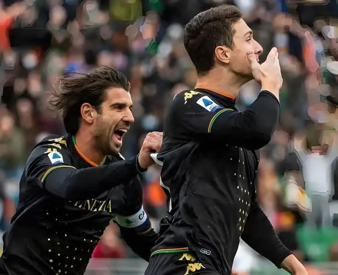 爱游戏馆-包含桑托斯:都灵队展现强大攻势，赢得比赛的词条