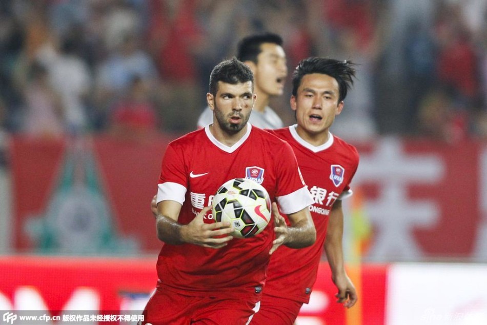 爱游戏网页版-包含宗震领衔重庆力帆不敌河南建业，形势严峻的词条