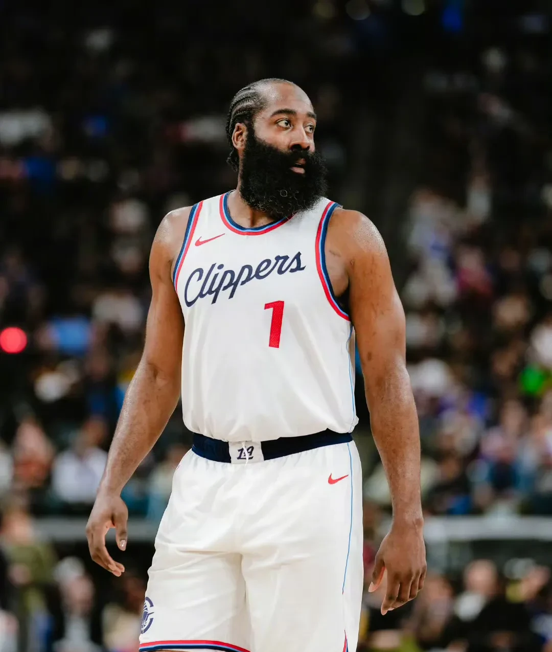 快船队核心受伤,输给黄蜂队 快船队核心受伤,输给黄蜂队