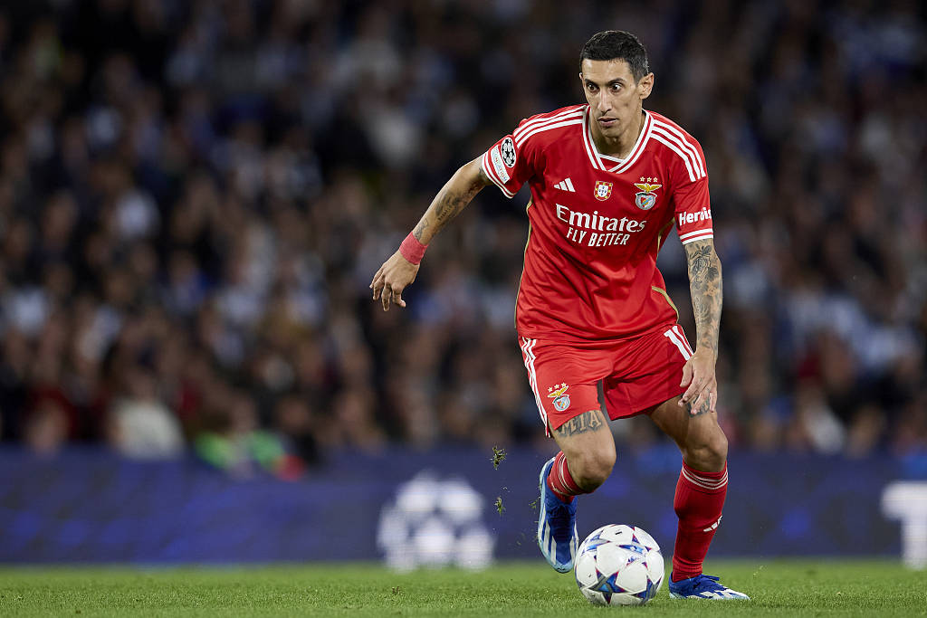 包含葡超联赛俱乐部财政危机,球员薪资或遭削减的词条 包含葡超联赛俱乐部财政危机,球员薪资或遭削减的词条