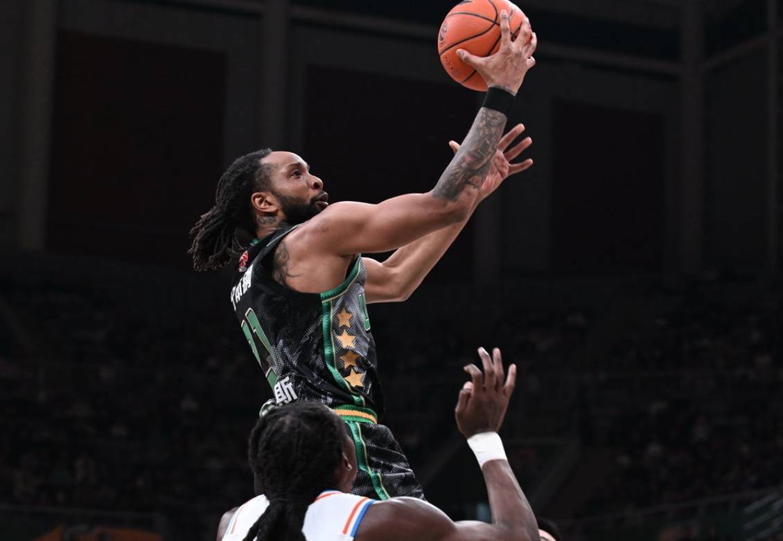 辽宁男篮强势发威,实力无法忽视 辽宁男篮强势发威,实力无法忽视