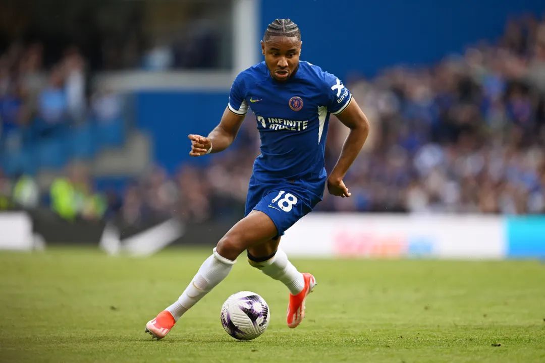 切尔西中场伤势恐严重,球队备战进程受阻的简单介绍 切尔西中场伤势恐严重,球队备战进程受阻的简单介绍