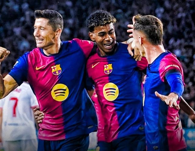 爱游戏入口-塞维利亚客场斩获三分，火力全开