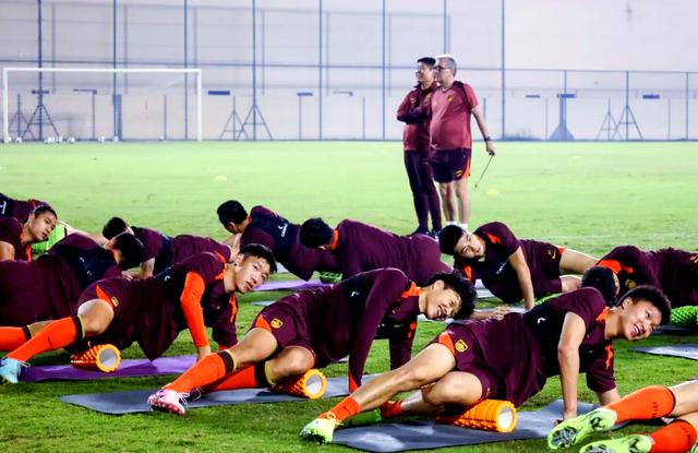 爱游戏app-球员们正在积极备战即将举行的国际比赛