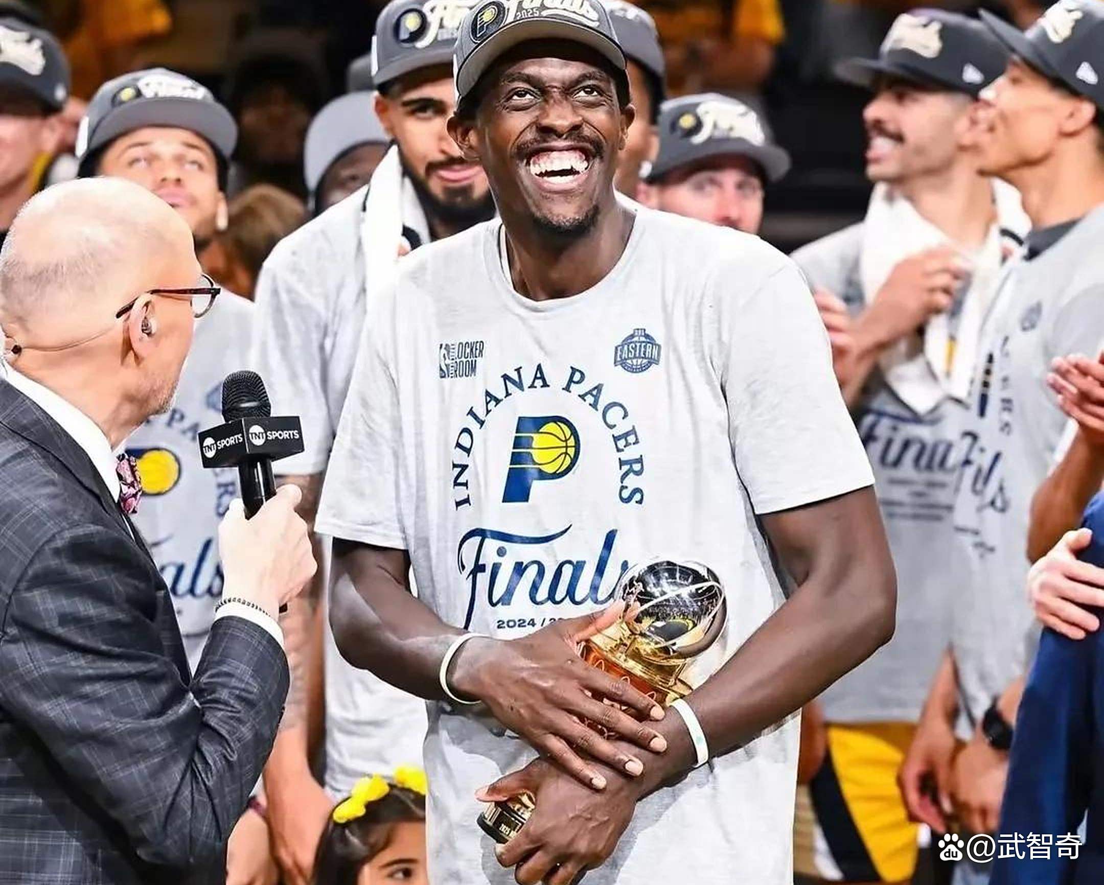 步行者防守犯规频繁,输球原因明显 步行者防守犯规频繁,输球原因明显