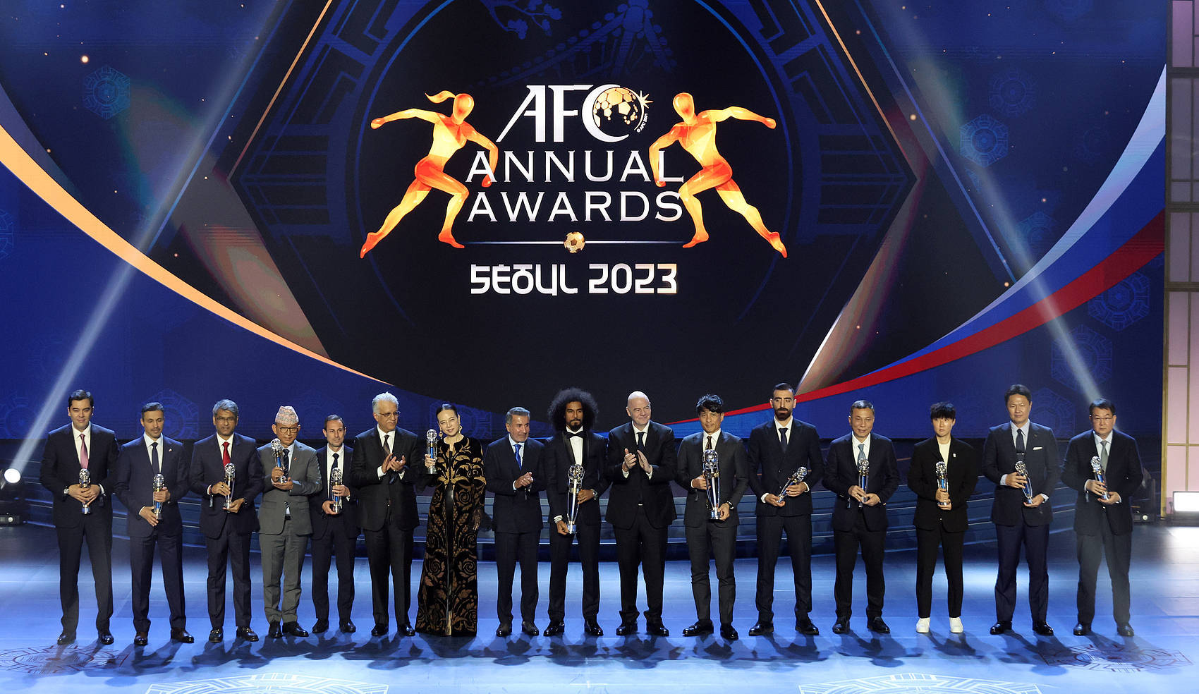 爱游戏vip注册-亚洲国际足球锦标赛热闹上演