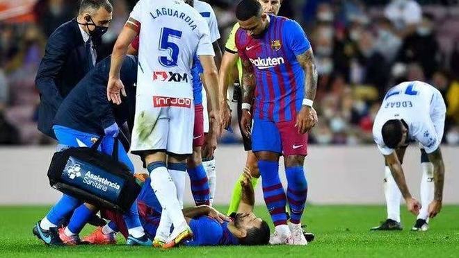 爱游戏电竞-包含阿尔萨德队逆袭巴塞罗那，晋级下一轮的词条